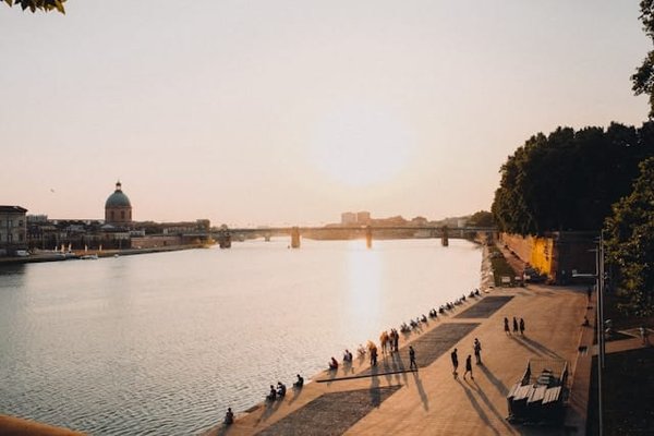 Les Meilleurs Terrains de Camping près de Toulouse : Votre Guide pour un Séjour en Plein Air