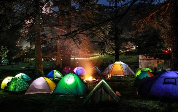 Découvrez les Meilleurs Emplacements pour Planters sa Tente à Biscarrosse : Votre Guide Ultime du Camping