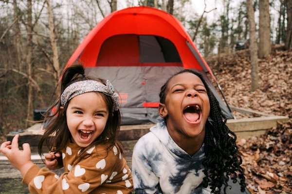 Les meilleures adresses de campings à Hourtin pour un séjour idyllique